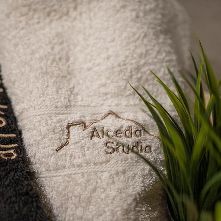 Alcedo Studio 沃洛斯 外观 照片